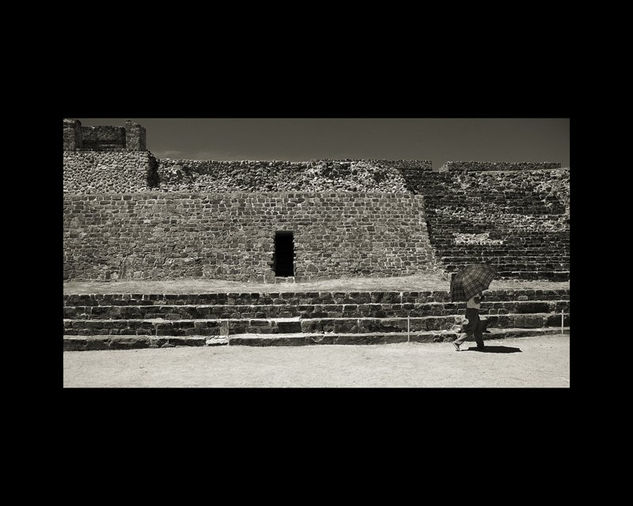 Mexico9 Travel Black and White (Digital)