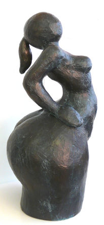 Dona bronze 2