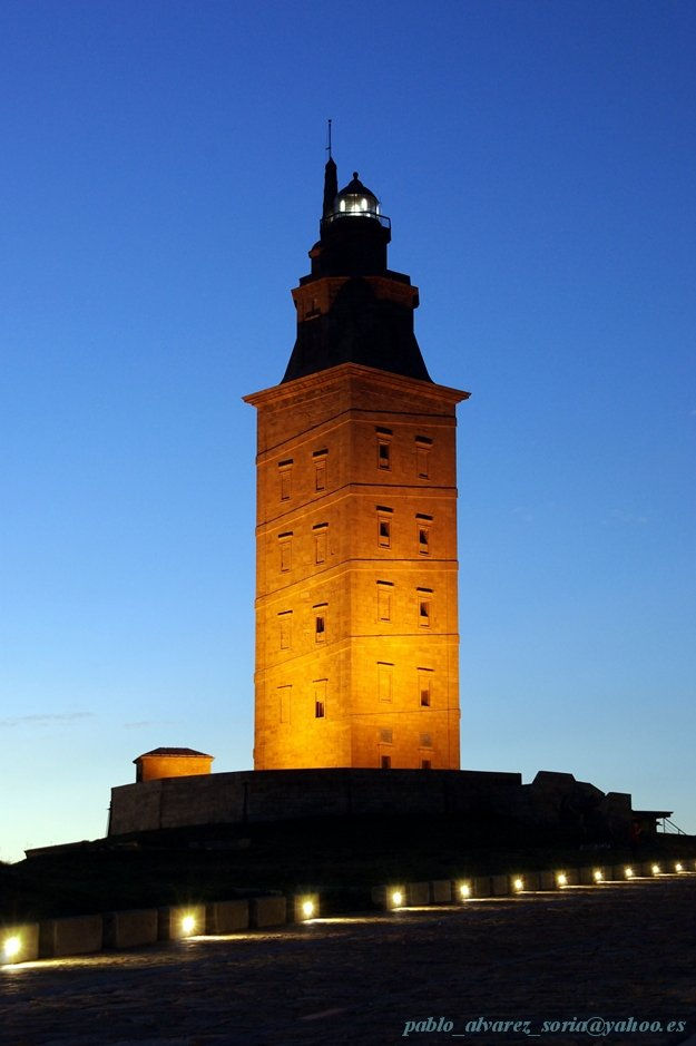 TORRE DE HÉRCULES 4