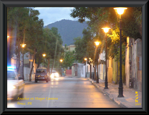 Anochecer en Mayor Cantera Arquitectura e interiorismo Color (Digital)