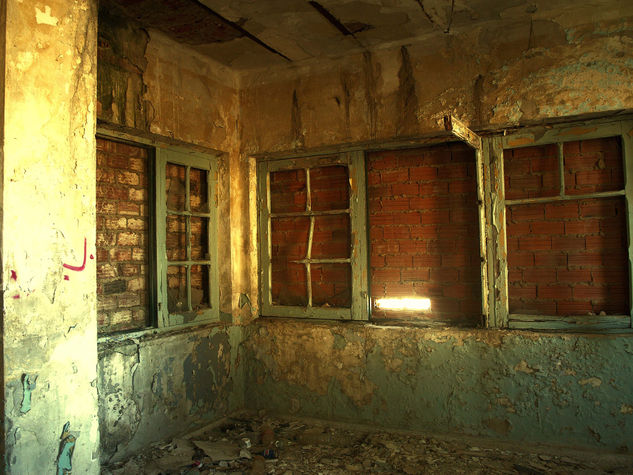 Estación de FFCC abandonada 