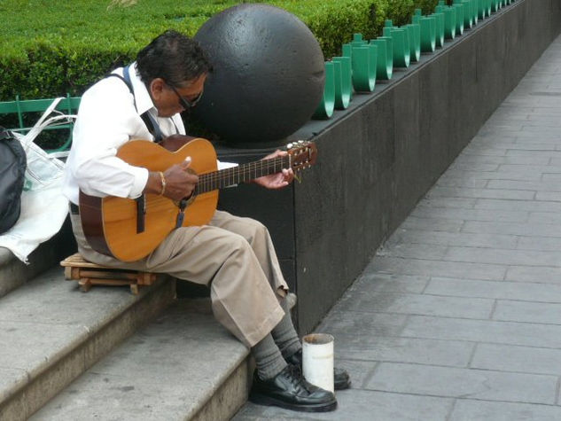 Concierto callejero II Fotoperiodismo y documental Color (Digital)