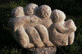 GRUPO DE NIÑOS SENTADOS