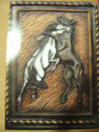 Caballo jugando