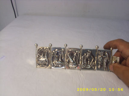 Pulsera articulada...