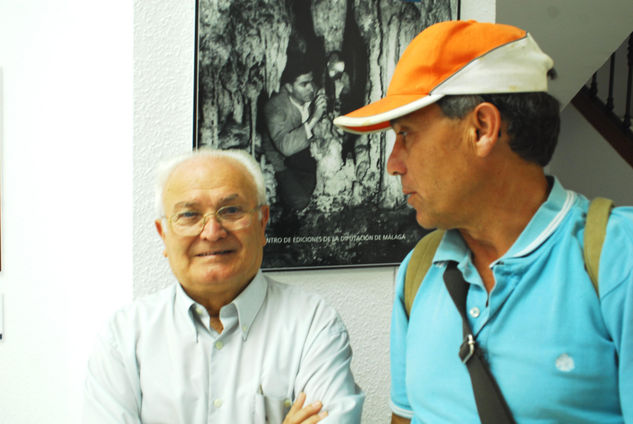 El primer hombre que fotografico Las Cuevas de Nerja 