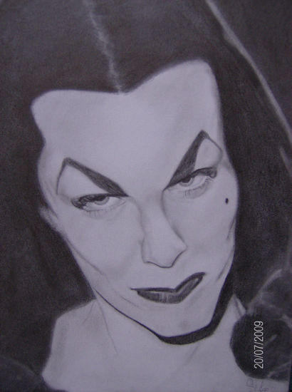 VAMPIRA (Maila Nurmi) 