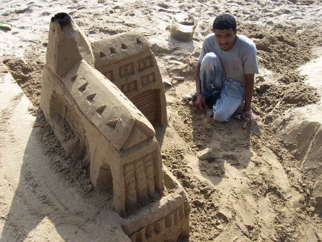 Escultura en la Playa de Sitges- España