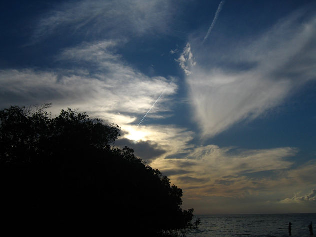 HUELLA EN EL CIELO