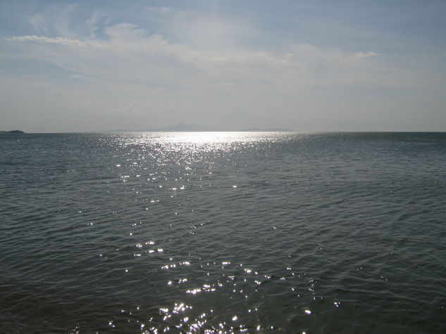 VISTA DE LA PENINSULA DE MACANAO DESDE  LA BAHIA DE JUAN GRIEGO 