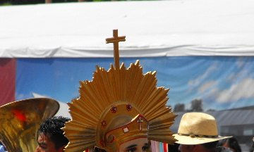 bajo la mirada de la fe