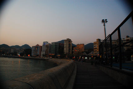 atardecer en la...