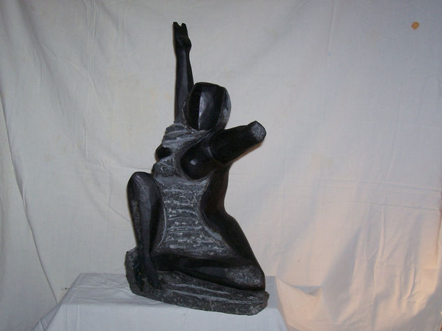 MADRE DE MAYO Piedra Figurativa