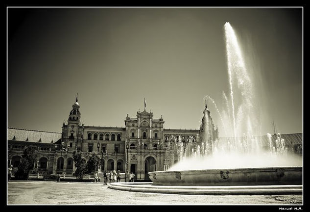 Plaza España - Sevilla Arquitectura e interiorismo Blanco y Negro (Digital)