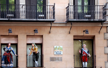 Asómate a la ventana