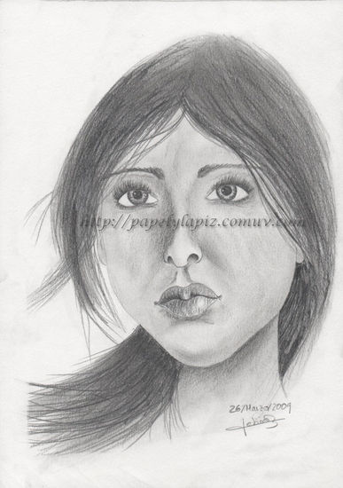 Muchacha Charcoal