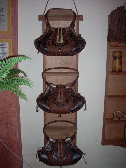 Carteras de cuero
