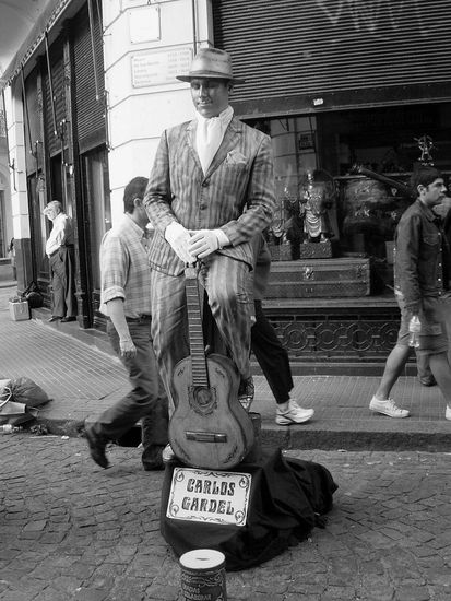 CARLOS GARDEL Travel Black and White (Digital)