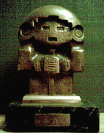 Monolito azteca