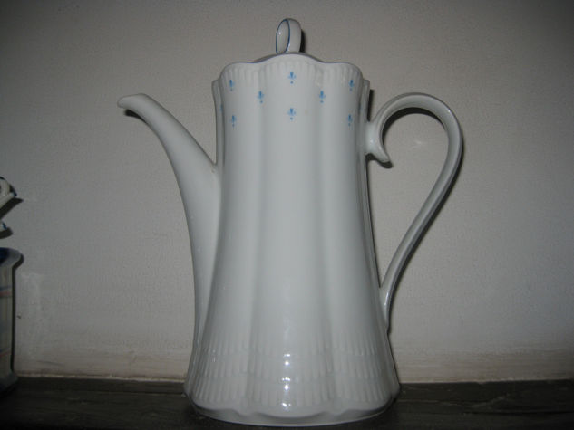 Cafetera de porcelana 