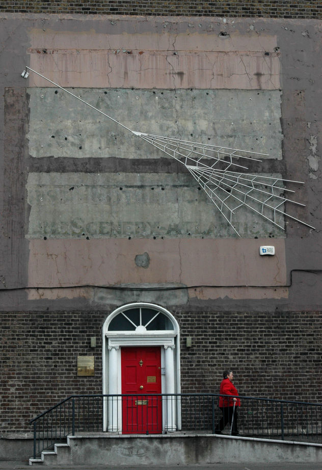 Spider Web Red Door