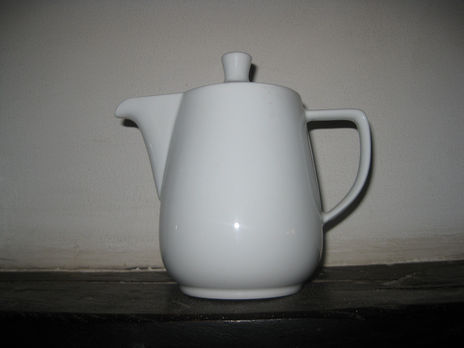 Cafetera de porcelana