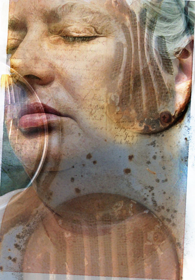 mujer y dolor
