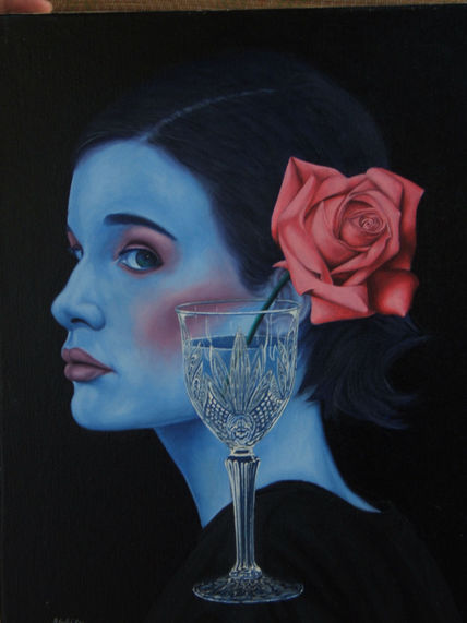 Joven y copa con rosa