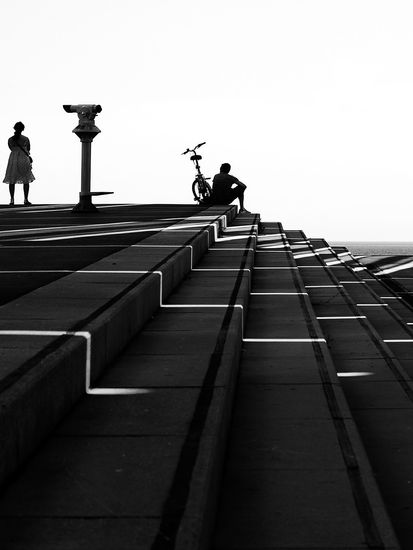 El hombre de la bici (2) Photojournalism and Documentary Black and White (Digital)