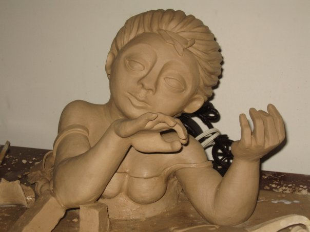 LA VIOLINISTA Terracota Figurativa