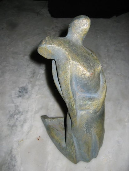 CONTACTO AZUL Terracotta Figurative