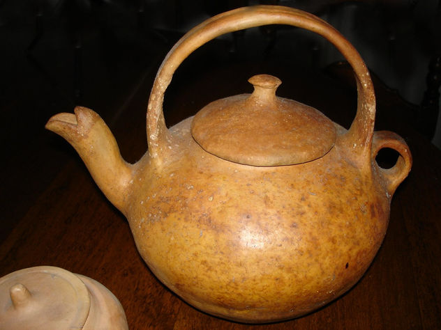 OLLA DE BARRO