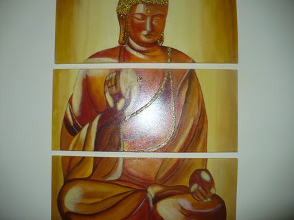 Buda meditando