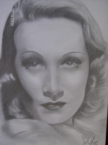 MARLENE DIETRICH 