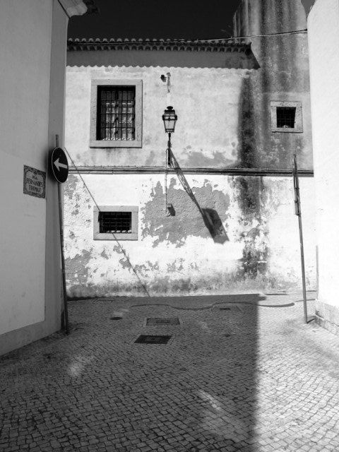 Destination Cascais. Shapes & Spaces