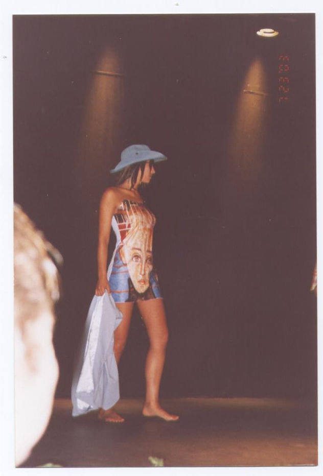 DESFILE
