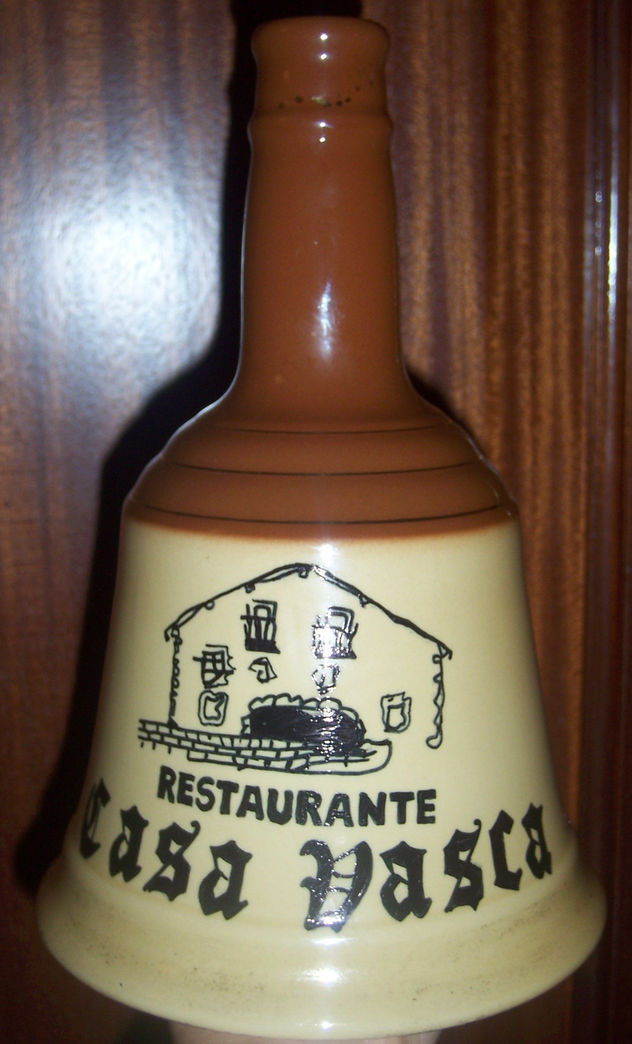 botella publicitaria