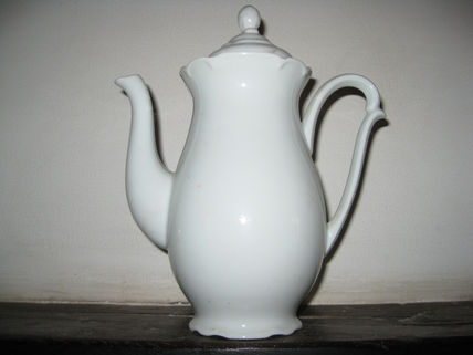 Cafetera de porcelana
