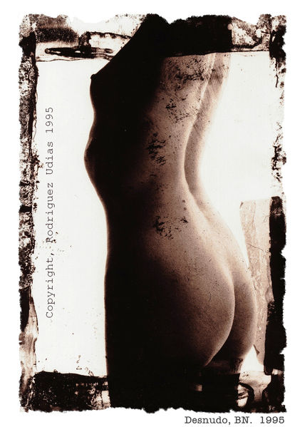 Cuerpo desnudo y...