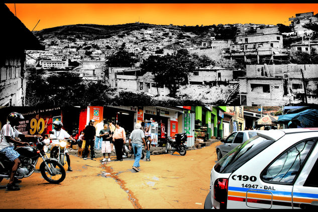 Favelas, cruce de calles Fotoperiodismo y documental Color (Digital)