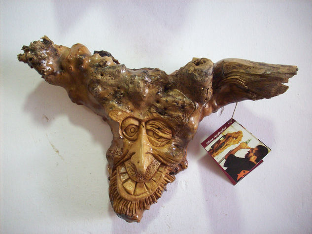 Pioito. Wood Figurative