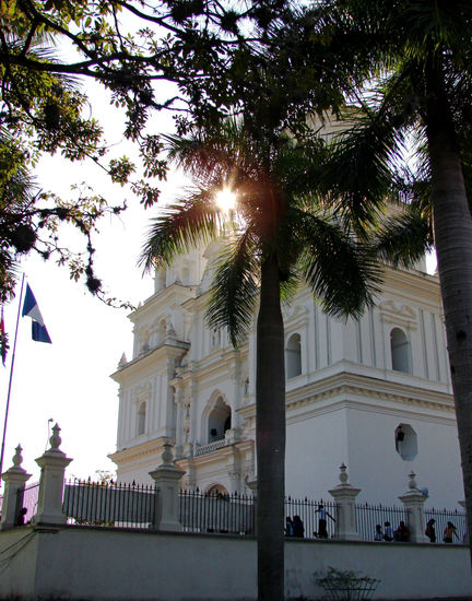 ESQUIPULAS... DESDE OTRO PUNTO DE VISTA 