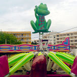 kitsch&fun -street shots thumbnail 1