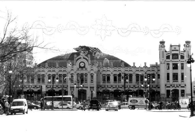 Estación de trenes 6 Arquitectura e interiorismo Blanco y Negro (Química)