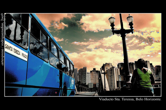 Viaducto / Omnibus Viajes Color (Digital)