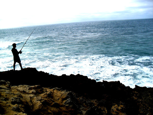 PESCADOR DE TIEMPOS TURBIOS Travel Color (Digital)