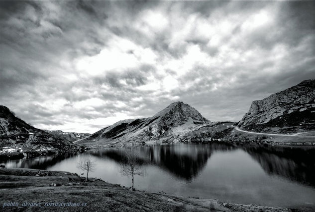 LAGO ENOL 2 