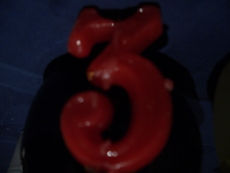 Tres