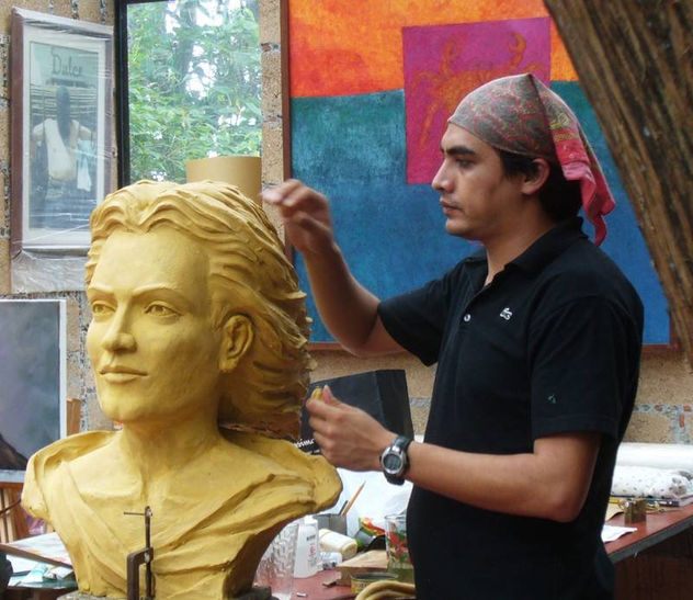 Modelando retrato de Mujer