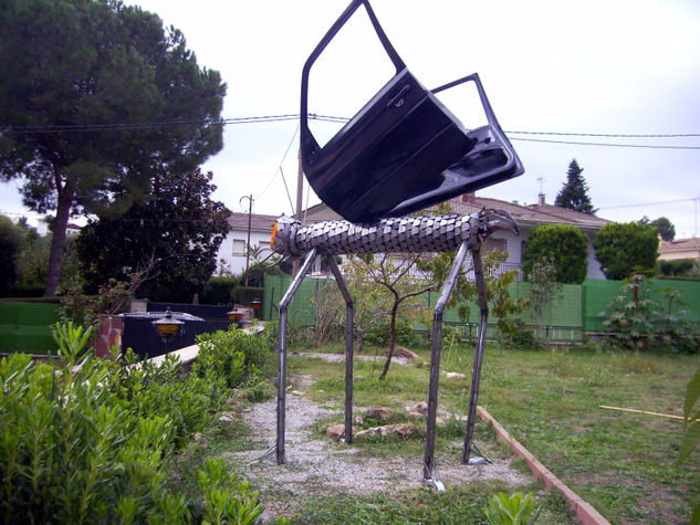 el mosquitauto Metal Figurative